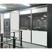 Dubbele scheidingswand in melamine - Paneel voor de helft in glas (dikte 4 mm) - Hoogte 2,50 m