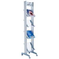 Mobiele display met metalen of plexiglazen schap