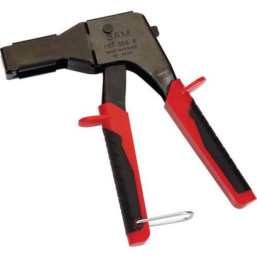 Tang met tandverstelling voor metalen pluggen Tang met tandverstelling voor metalen pluggen