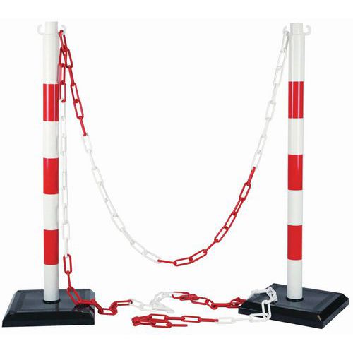 Paal met ketting in kit - Pvc - Op voet Paal met ketting in kit - Pvc - Op voet