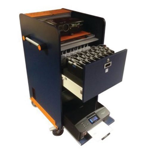 Eenvoudig kast voor 10 laptops + printerplank Eenvoudig kast voor 10 laptops + printerplank