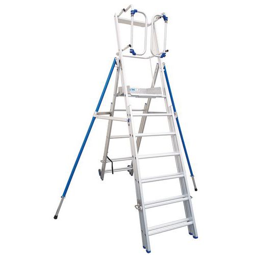 Uitschuifbaar werkplatform met veiligheidsreling van 360° - 7 tot 10 treden Uitschuifbaar werkplatform met veiligheidsreling van 360° - 7 tot 10 treden